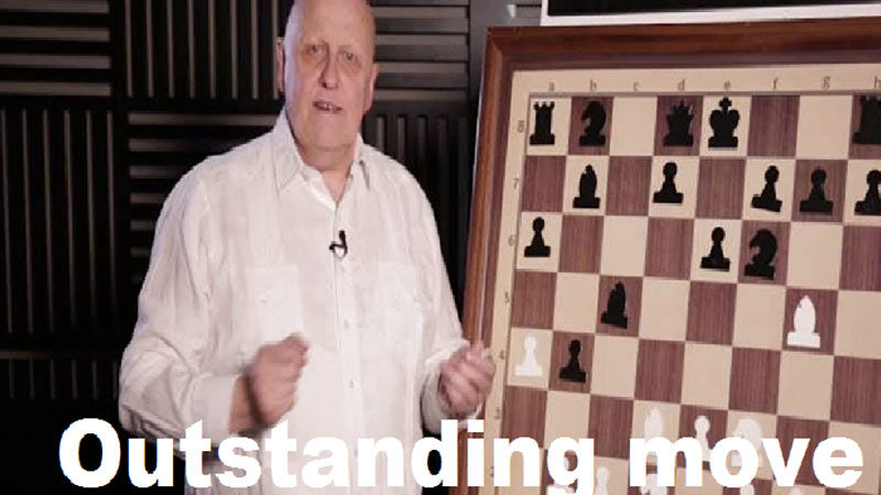 Outstanding move — Extension Attributes als Teil der Service Contracts